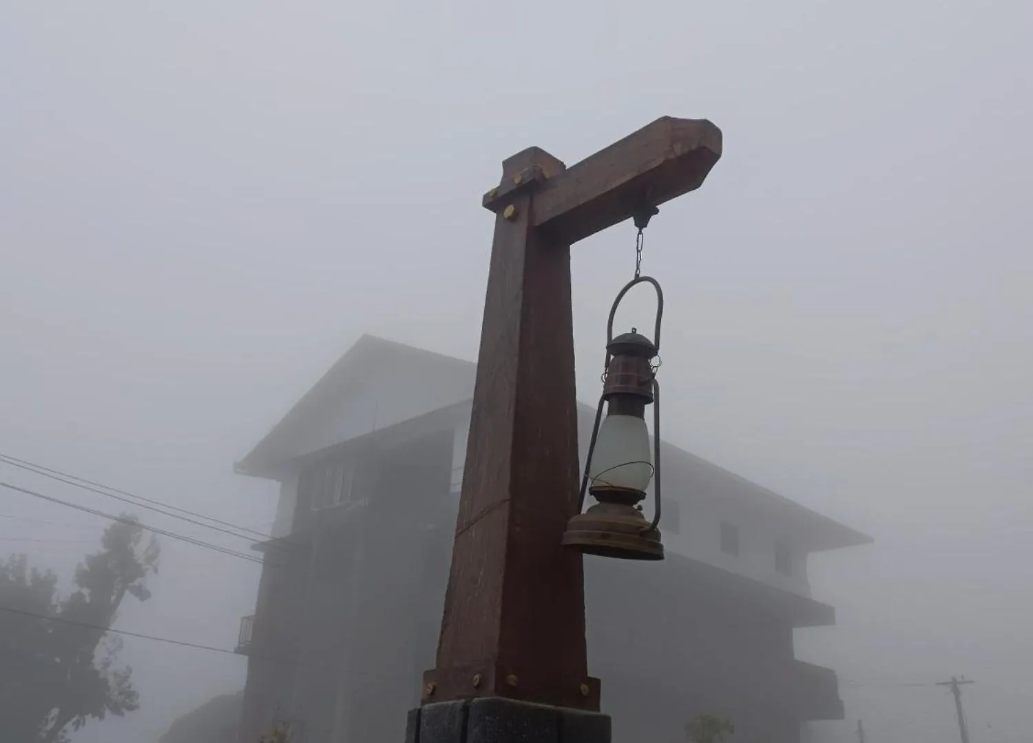 Hotel Skylark Holidays Premium Munnar