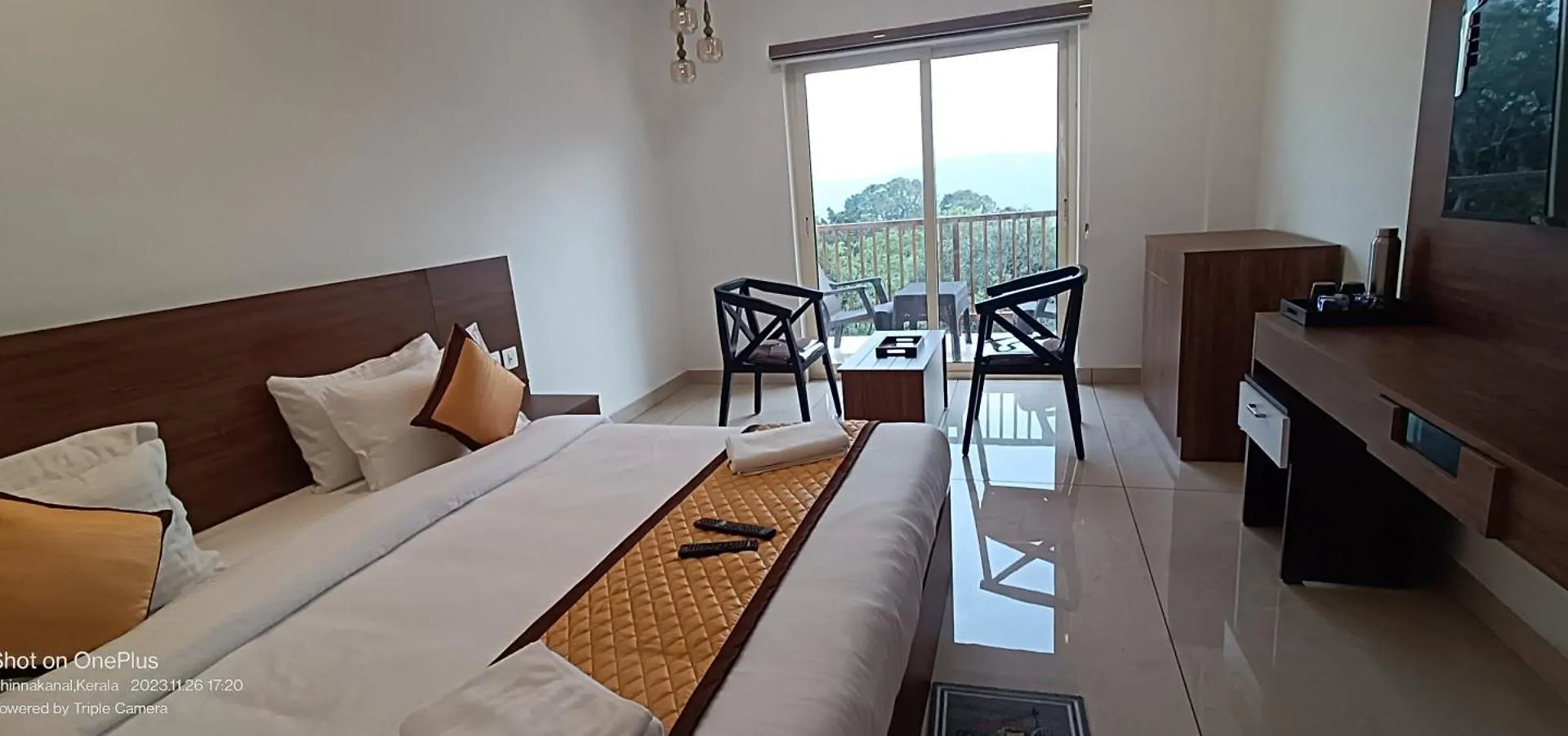 Hotel Skylark Holidays Premium Munnar